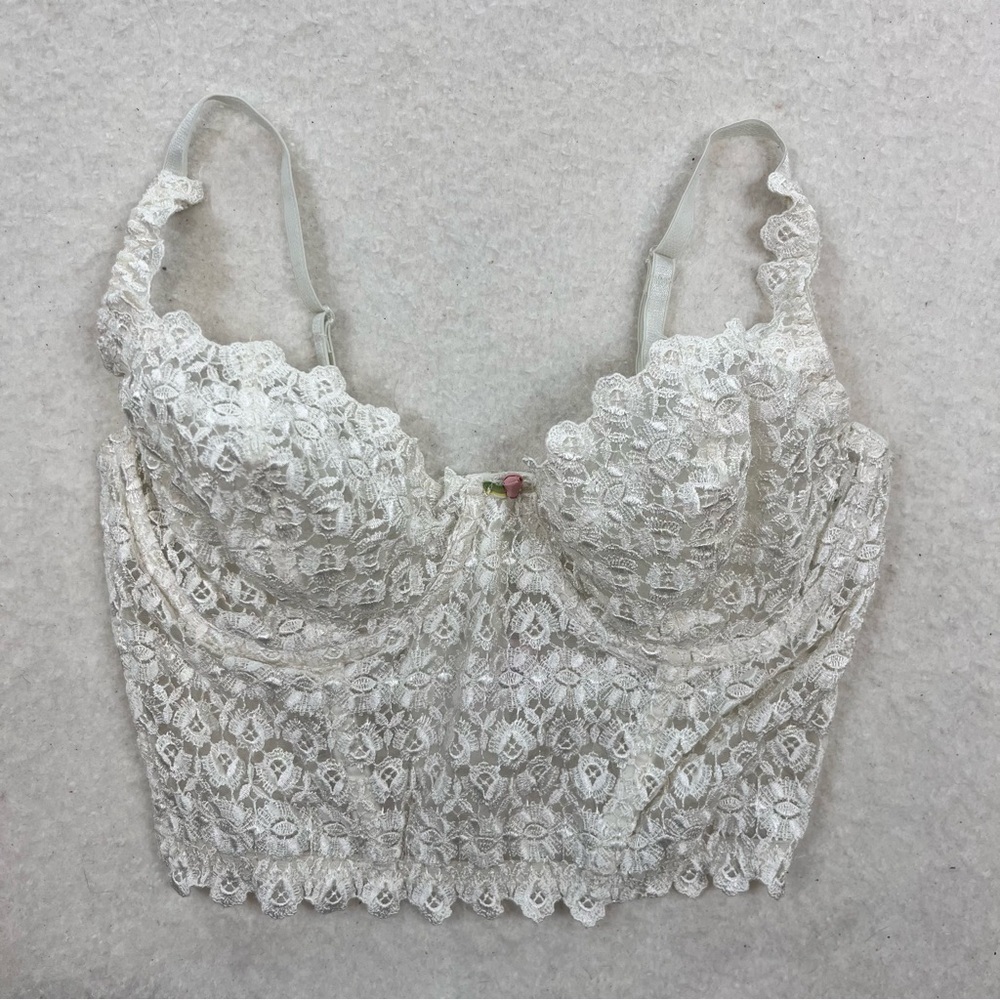 Vintage 90s Victoria’s Secret Lace White Corset Bra Size 36C
